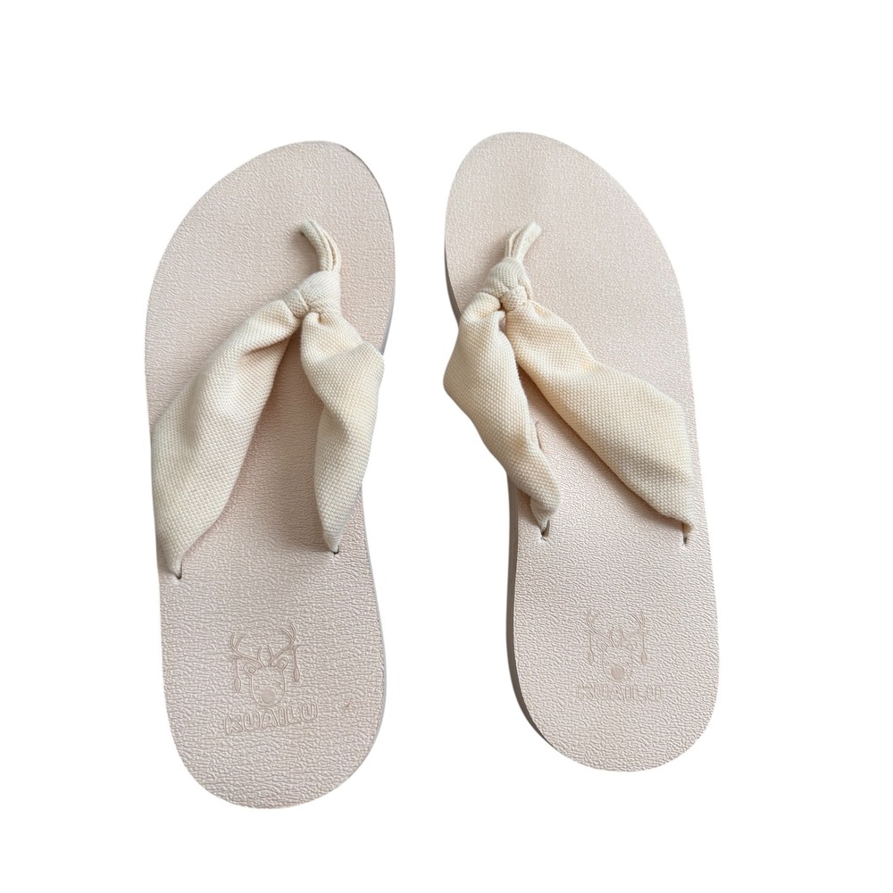 Kuailu Cream Flip Flops – Size 9‎ – Worn Once!